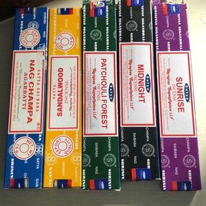 Moon and Star incense burner + 5 incense boxes